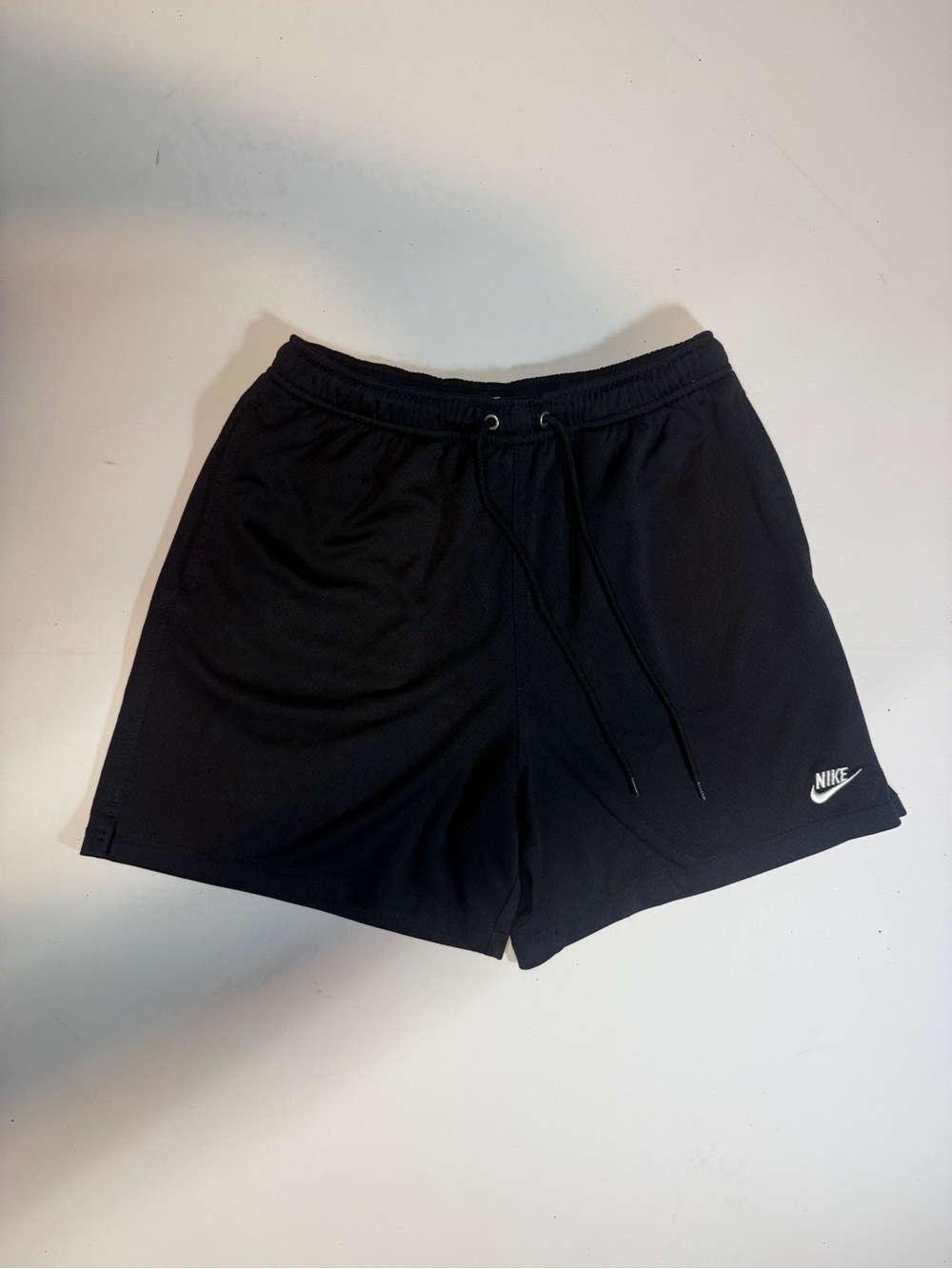 Nike Black Men's Athletic Shorts with Drawstring Waist - Picture 11 of 11